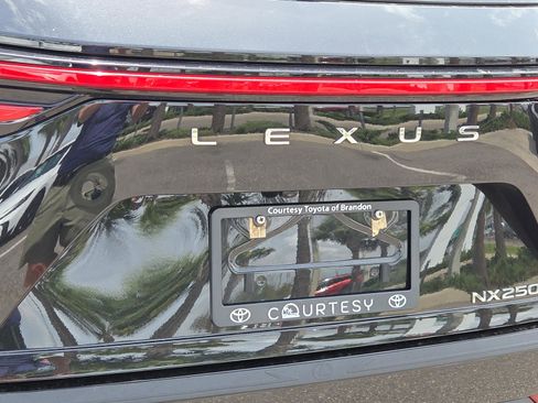 Used 2023 Lexus NX 250 FWD w/ Towing Package (2000 Lbs) image 11