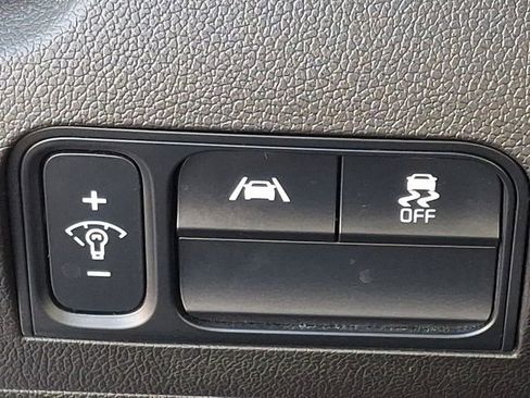 Certified 2022 Kia Sorento S image 27