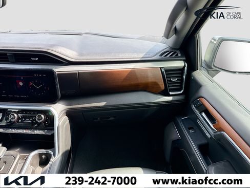 Used 2023 GMC Sierra 1500 Denali w/ Denali Reserve Package image 17