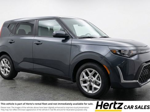 Used 2025 Kia Soul LX w/ LX Technology Package image 1