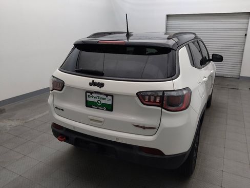 Used 2018 Jeep Compass Trailhawk w/ Leather Interior Group AWD/4WD image 7