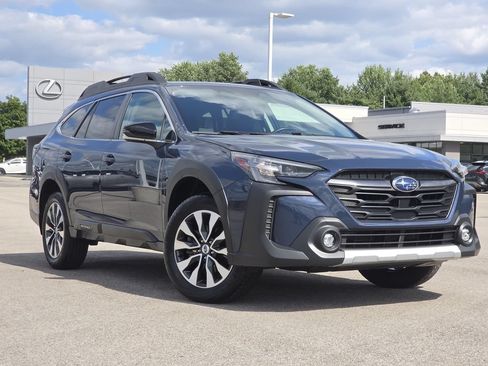 Used 2024 Subaru Outback Limited w/ Popular Package #2 AWD/4WD image 2