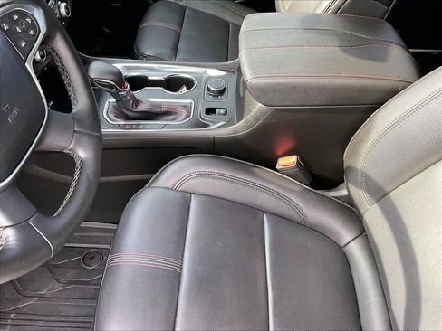 Used 2023 Chevrolet Traverse RS w/ LPO, Floor Liner Package AWD/4WD image 21