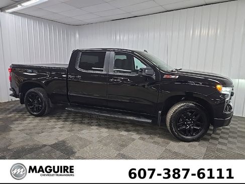 Used 2023 Chevrolet Silverado 1500 RST w/ Z71 Off-Road Package AWD/4WD image 1