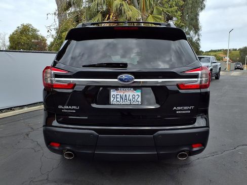 Used 2023 Subaru Ascent Limited image 6