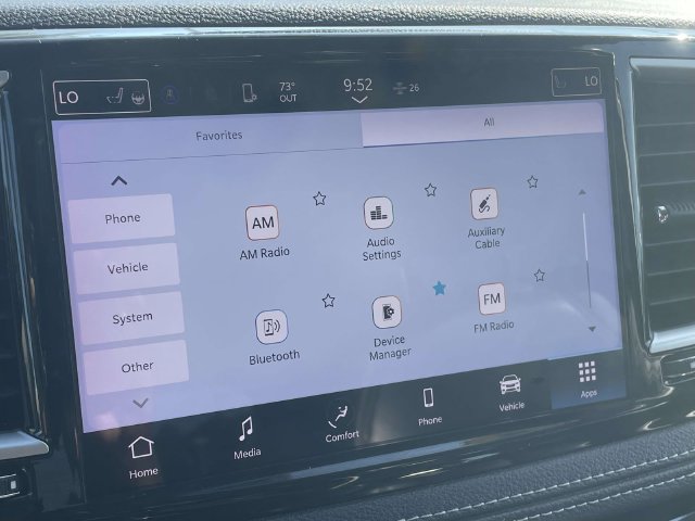 Used 2023 Chrysler Pacifica Touring-L FWD image 27