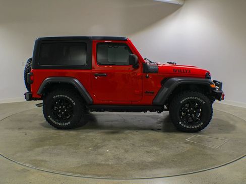 Used 2022 Jeep Wrangler Sport AWD/4WD image 8