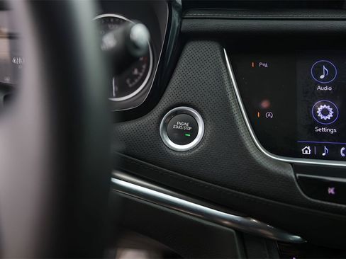 Used 2021 Cadillac XT5 Luxury image 18