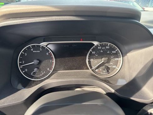 Used 2025 Nissan Rogue SV image 22