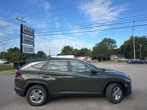 New 2026 Hyundai Tucson SE image 9