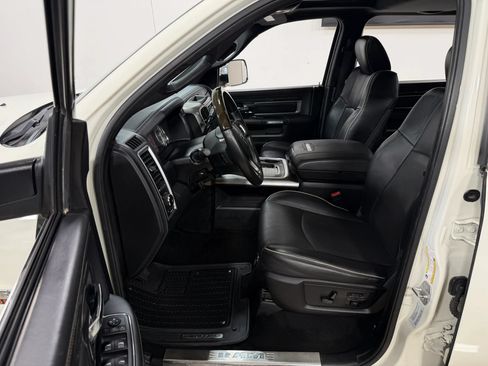 Used 2016 RAM 2500 Laramie Limited AWD/4WD image 13