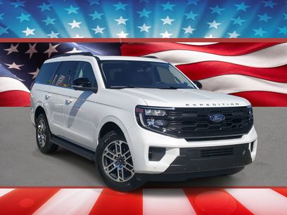 Certified 2025 Ford Expedition Active