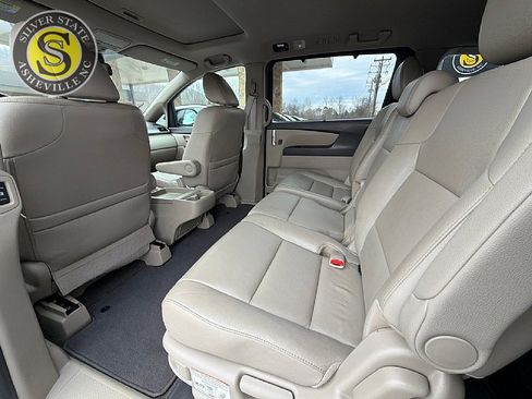 Used 2017 Honda Odyssey EX-L image 13