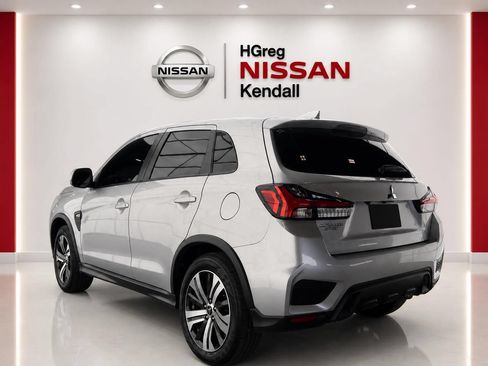 Used 2024 Mitsubishi Outlander Sport AWD image 2