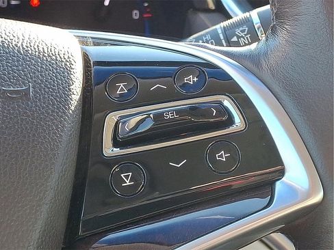 Used 2015 Cadillac XTS Luxury w/ Driver Awareness Package image 25