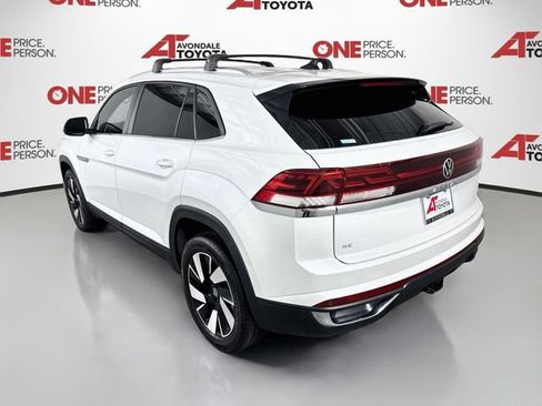 Used 2026 Volkswagen Atlas Cross Sport SE FWD image 5