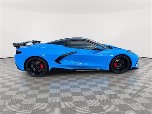 Used 2022 Chevrolet Corvette Stingray Preferred Conv w/ Z51 Performance Package image 2