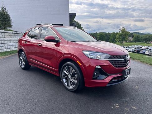 Certified 2021 Buick Encore GX Preferred w/ Sport Touring Package FWD image 1