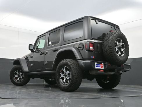 Used 2022 Jeep Wrangler Unlimited Rubicon AWD/4WD image 28