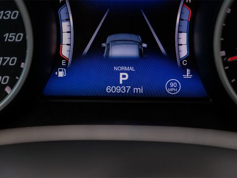 Used 2019 Maserati Levante Base image 20