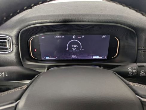 Certified 2024 Jeep Wagoneer L Series II w/ Flexible Seating Group image 17