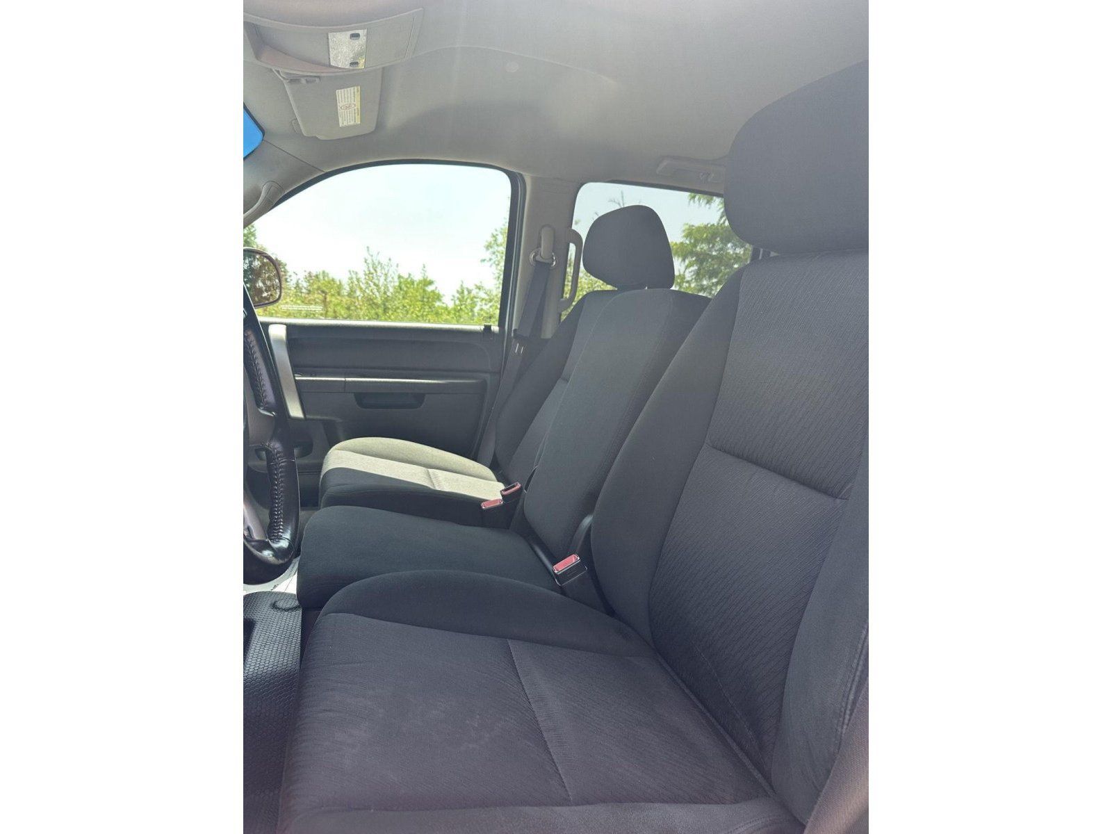 Used 2014 Chevrolet Silverado 2500 LT AWD/4WD image 23