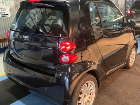 Used 2012 smart fortwo passion image 4