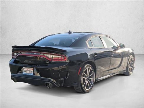 Used 2022 Dodge Charger R/T w/ Plus Group image 5