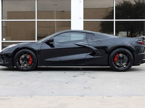 Used 2024 Chevrolet Corvette Stingray Preferred Cpe w/ Z51 Performance Package RWD image 14