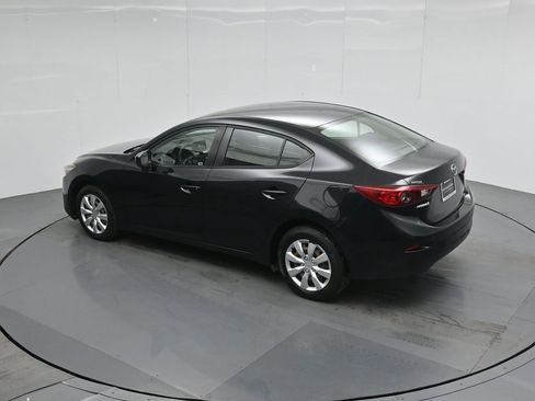 Used 2018 MAZDA MAZDA3 Sport image 39