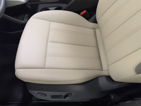 Certified 2023 Audi Q4 e-tron Prestige AWD/4WD image 16