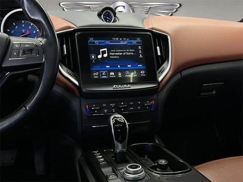 Used 2018 Maserati Ghibli image 14