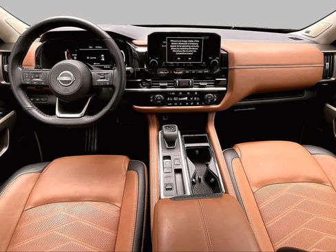 Used 2025 Nissan Pathfinder Platinum w/ Cargo Package FWD image 16