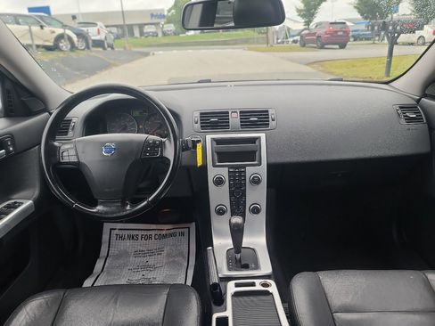 Used 2011 Volvo S40 T5 image 17
