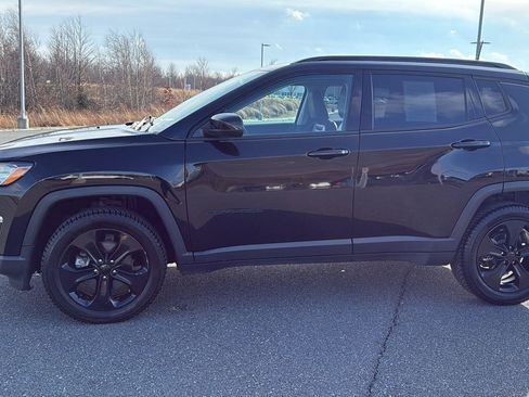 Used 2020 Jeep Compass Latitude image 12