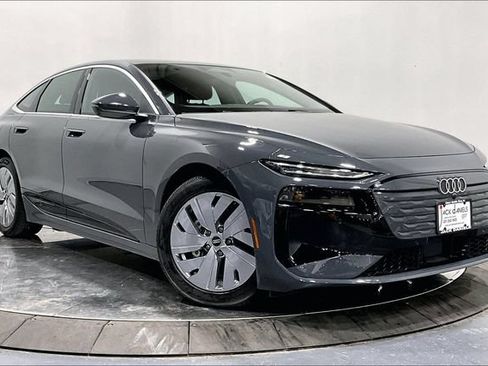 Used 2025 Audi A6 e-tron Premium w/ Ultra Package AWD/4WD image 5