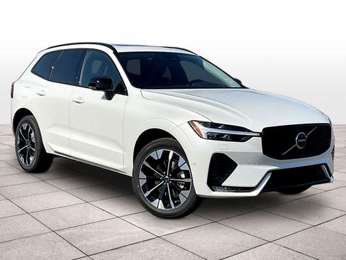 New 2026 Volvo XC60 B5 Plus w/ Climate Package AWD/4WD image 2