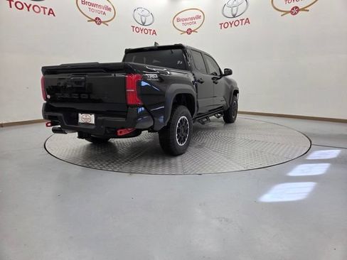 New 2026 Toyota Tacoma TRD Off-Road AWD/4WD image 8