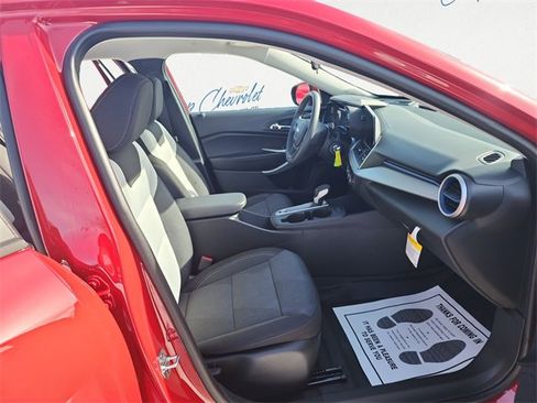 New 2026 Chevrolet Trax LS w/ LS Convenience Package image 13