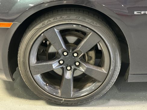 Used 2014 Chevrolet Camaro LS RWD image 40