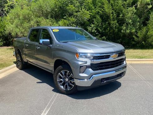 Used 2023 Chevrolet Silverado 1500 LT AWD/4WD image 1