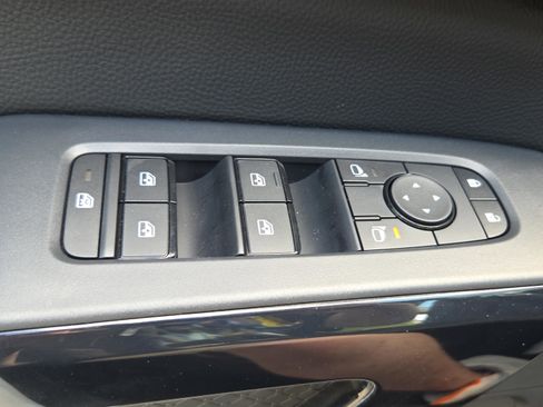 New 2026 Nissan Pathfinder SV AWD/4WD image 29