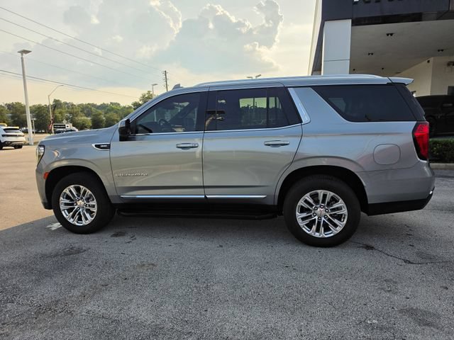 Used 2024 GMC Yukon SLT RWD image 2