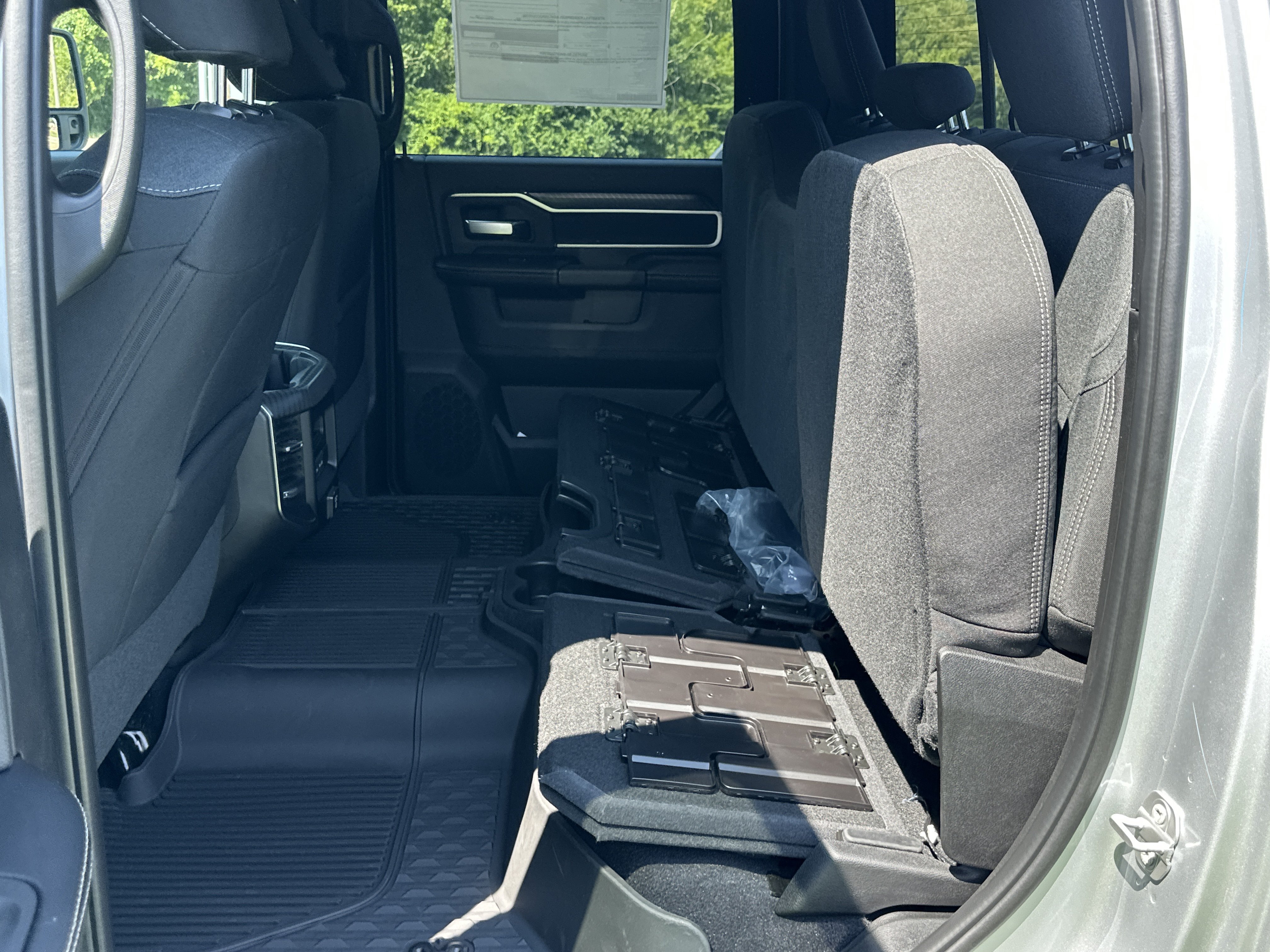 New 2026 RAM 3500 Big Horn AWD/4WD image 28