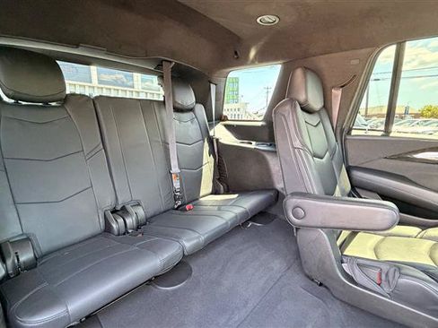 Used 2017 Cadillac Escalade Platinum AWD/4WD image 46