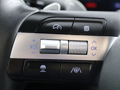 Certified 2025 Hyundai Santa Cruz XRT AWD/4WD image 11