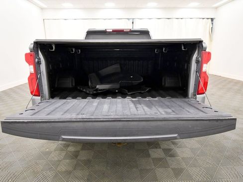 Used 2022 Chevrolet Silverado 1500 LT Trail Boss w/ Bed Protection Package AWD/4WD image 7