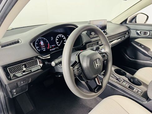 Used 2024 Honda Civic LX image 9