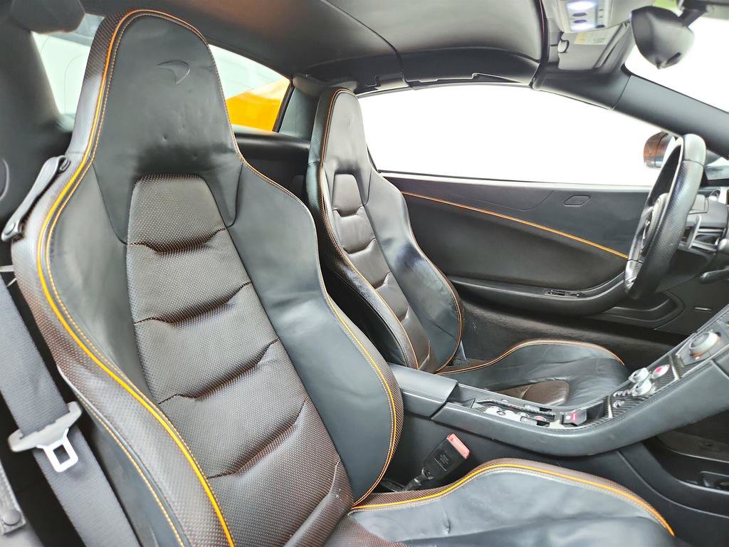 Used 2015 McLaren 650S Spider RWD image 24