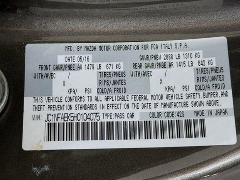 Used 2017 FIAT 124 Spider Classica image 27